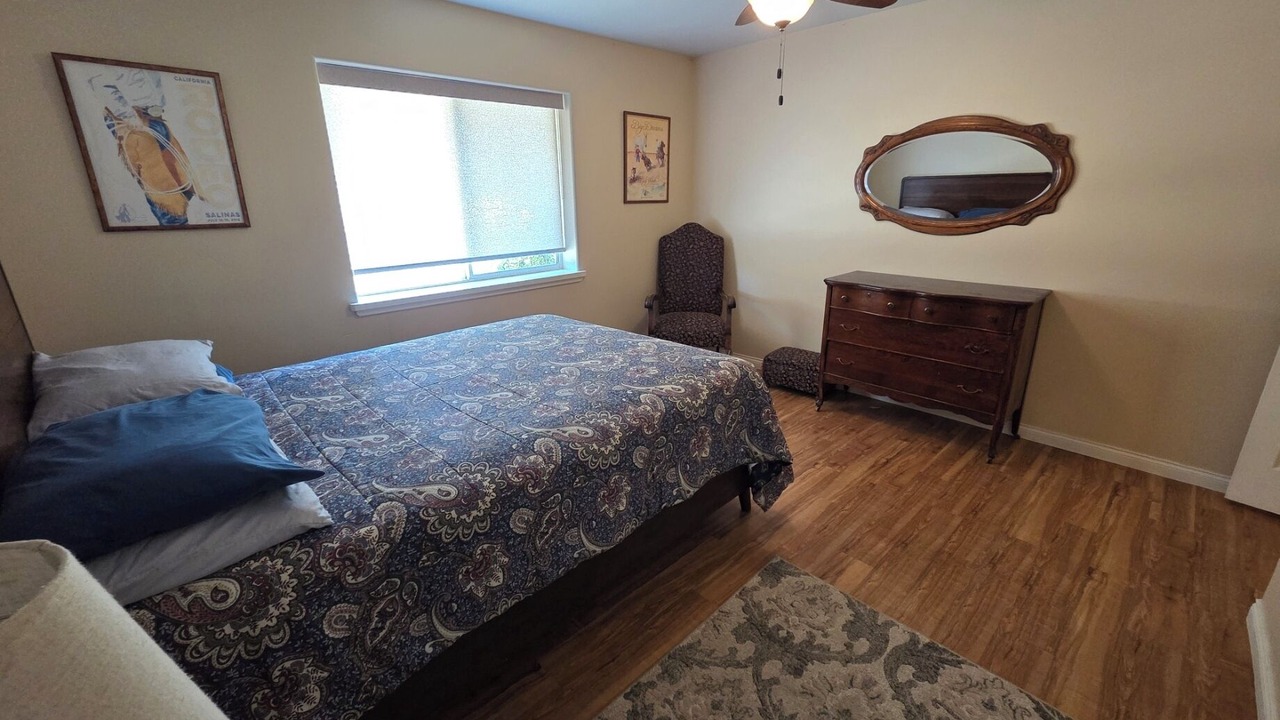 Photo of Bedroom in Templeton