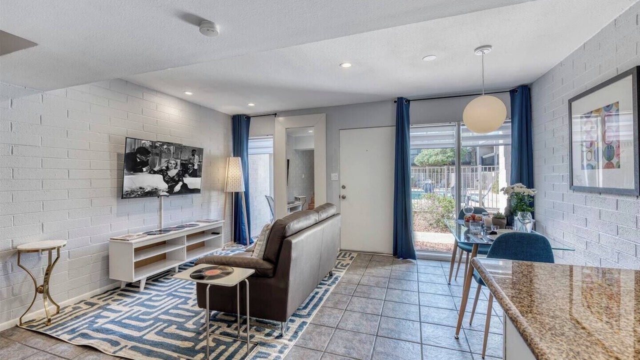 Photo of Livingroom in Alhambra