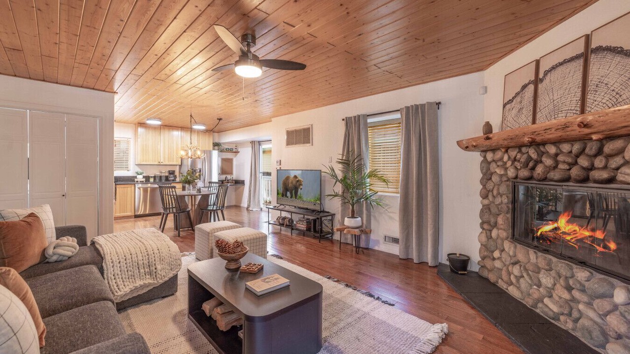 Photo of Livingroom in Sugarloaf