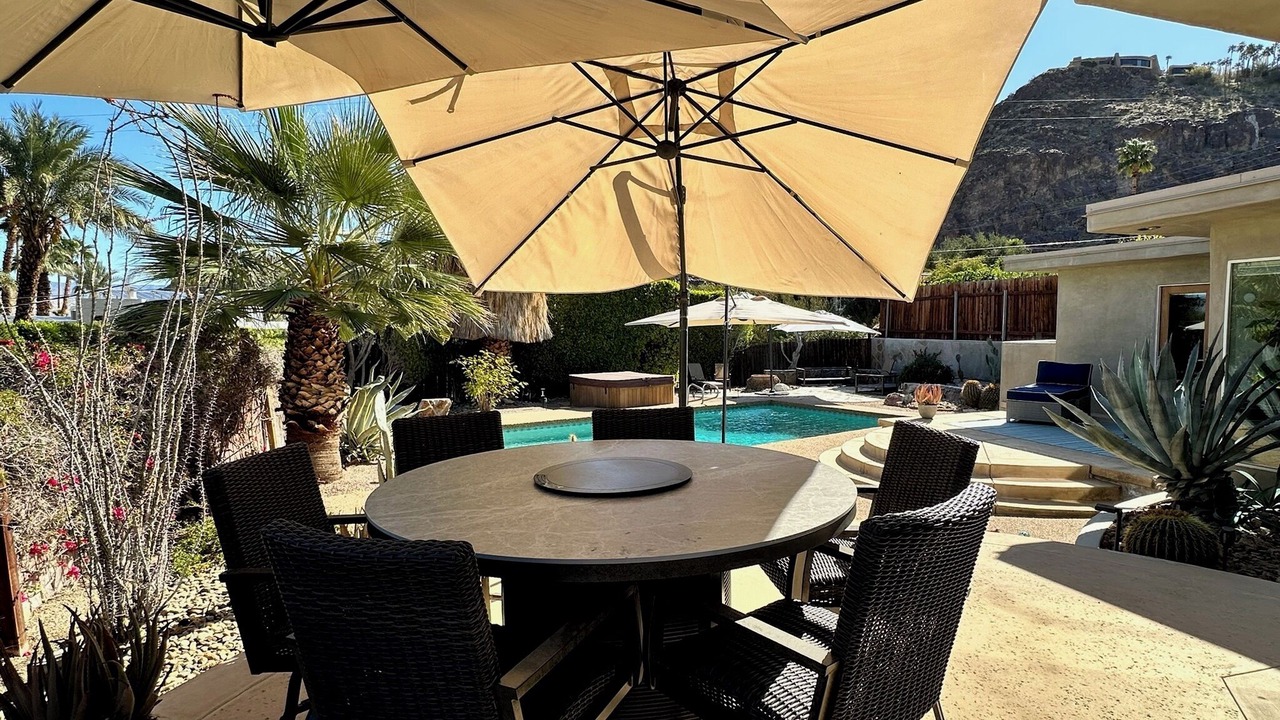 Photo of Outdoor in Araby