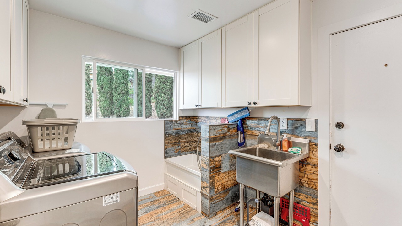 Photo of Bedroom in Poway