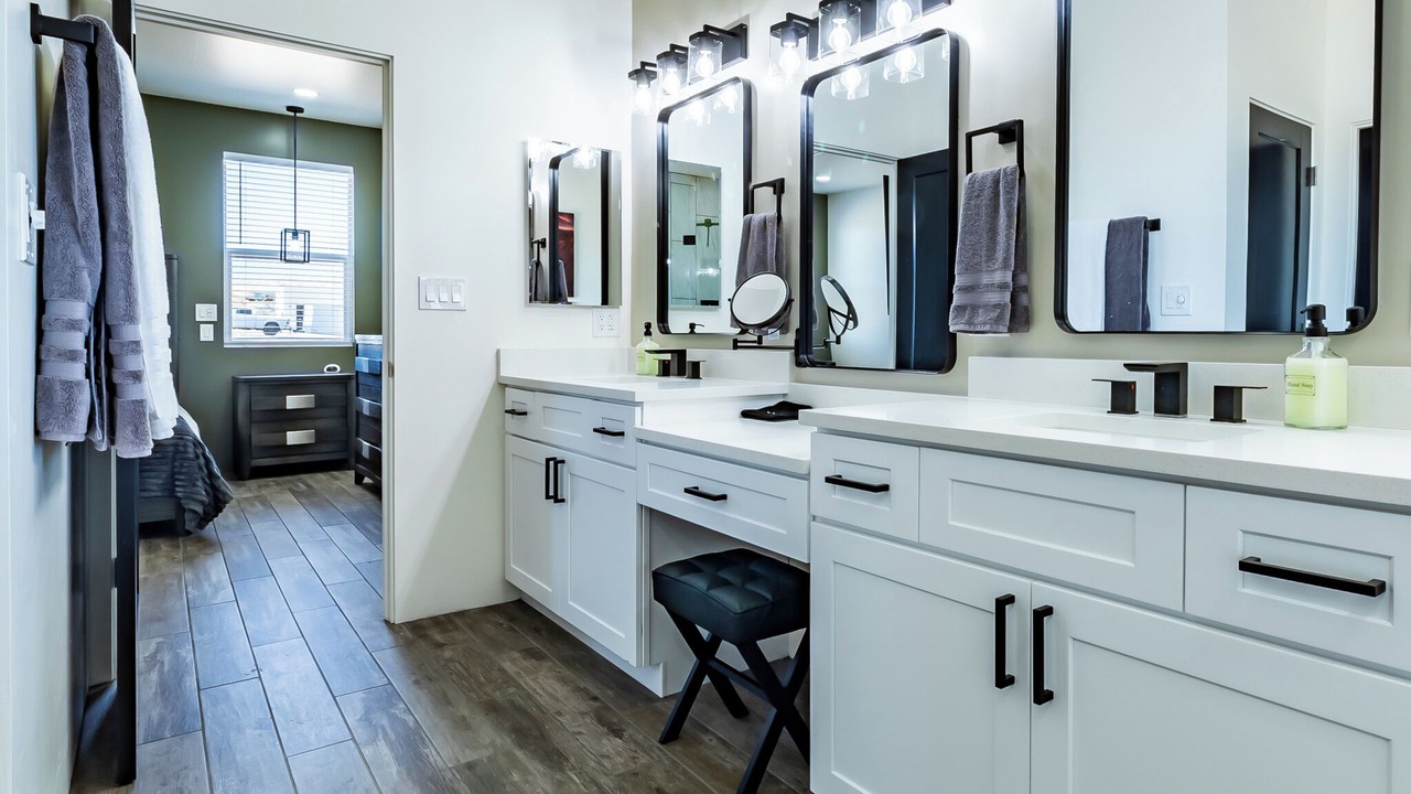 Photo of Bathroom in Greenehaven