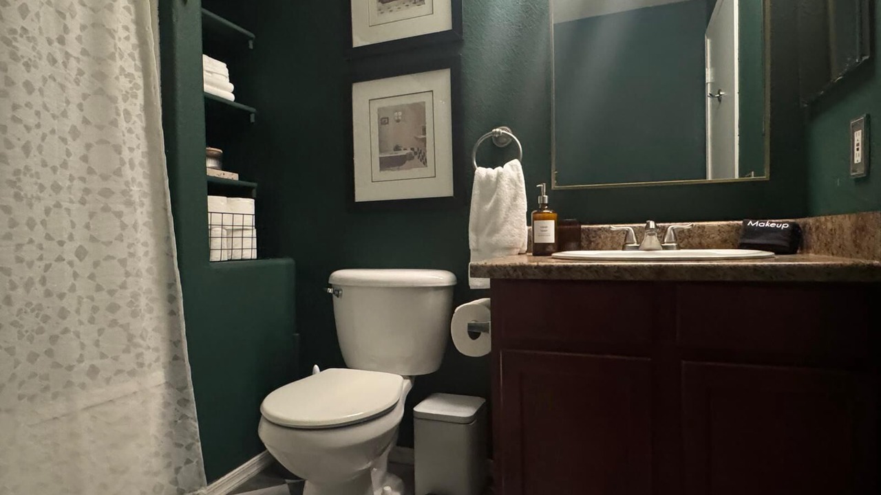 Photo of Bathroom in Encanto