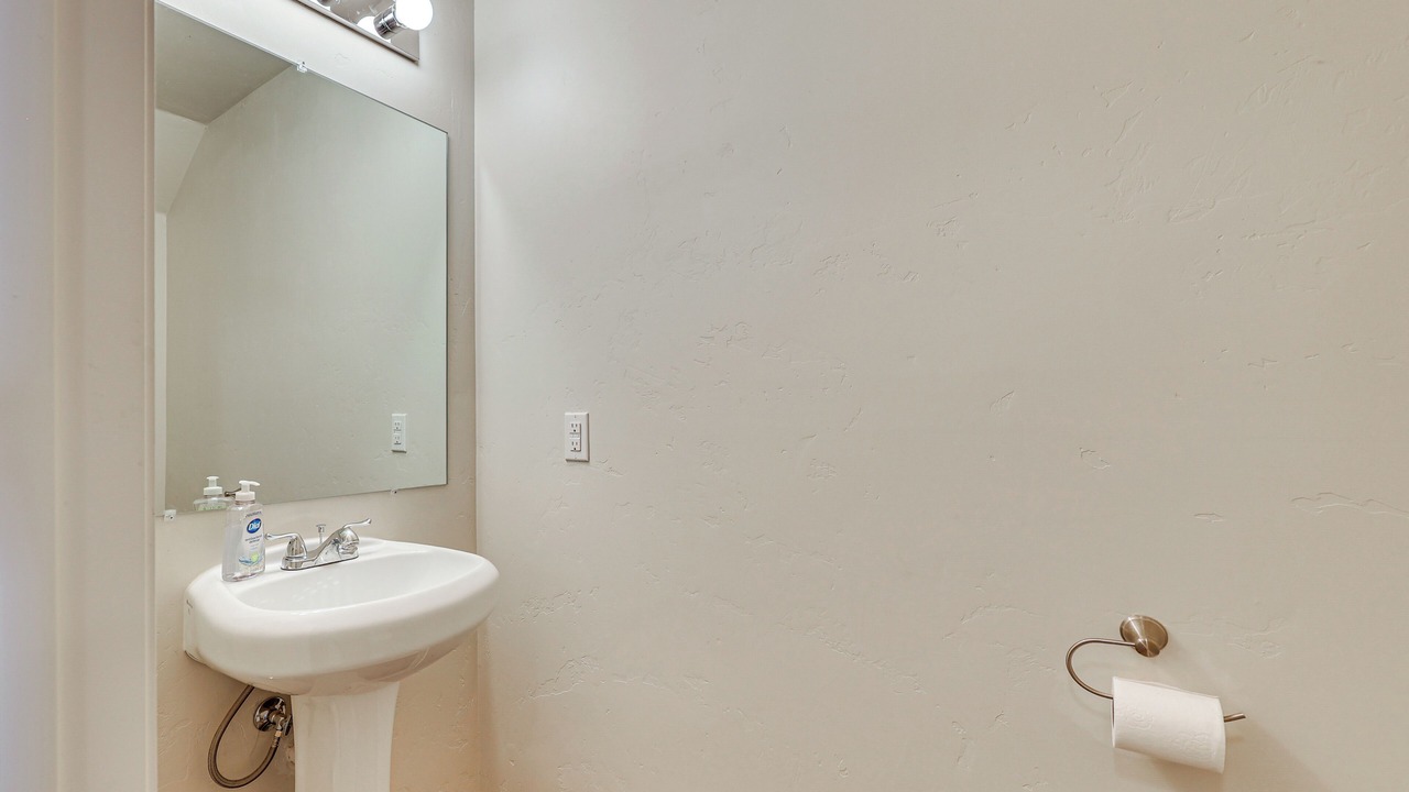 Photo of Bathroom in Holiday Shores