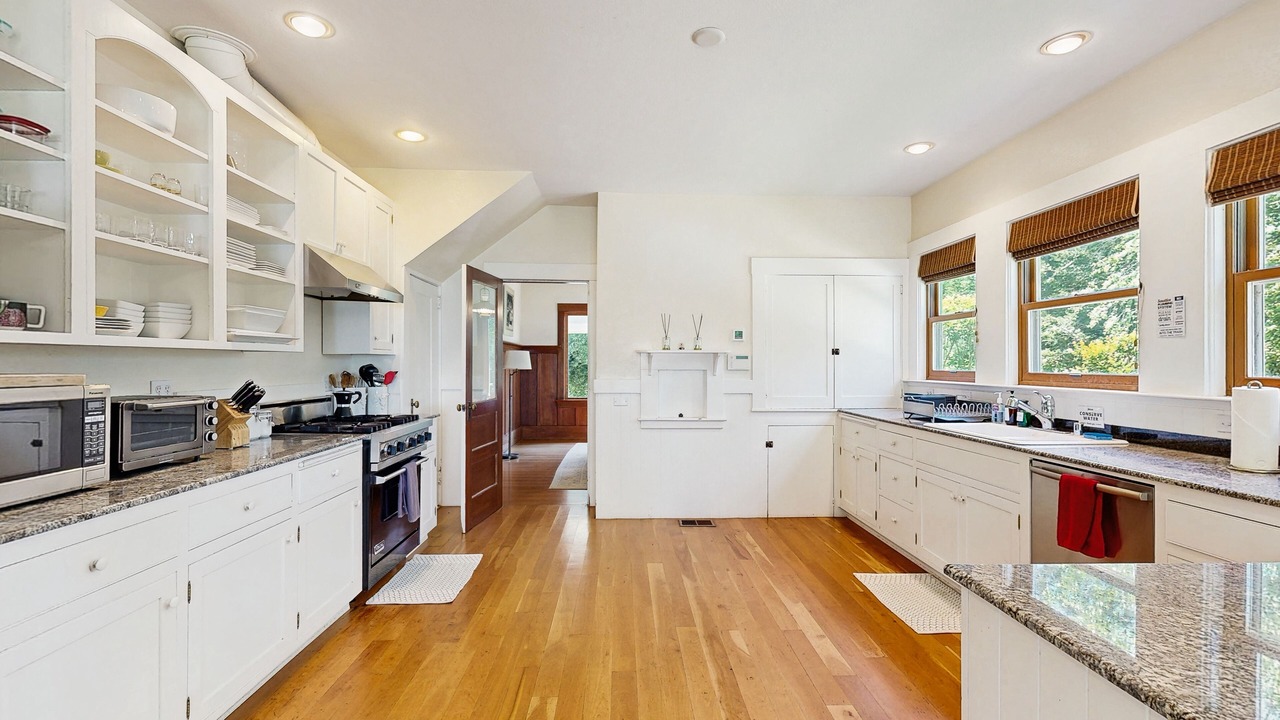 Photo of Kitchen in Geyserville