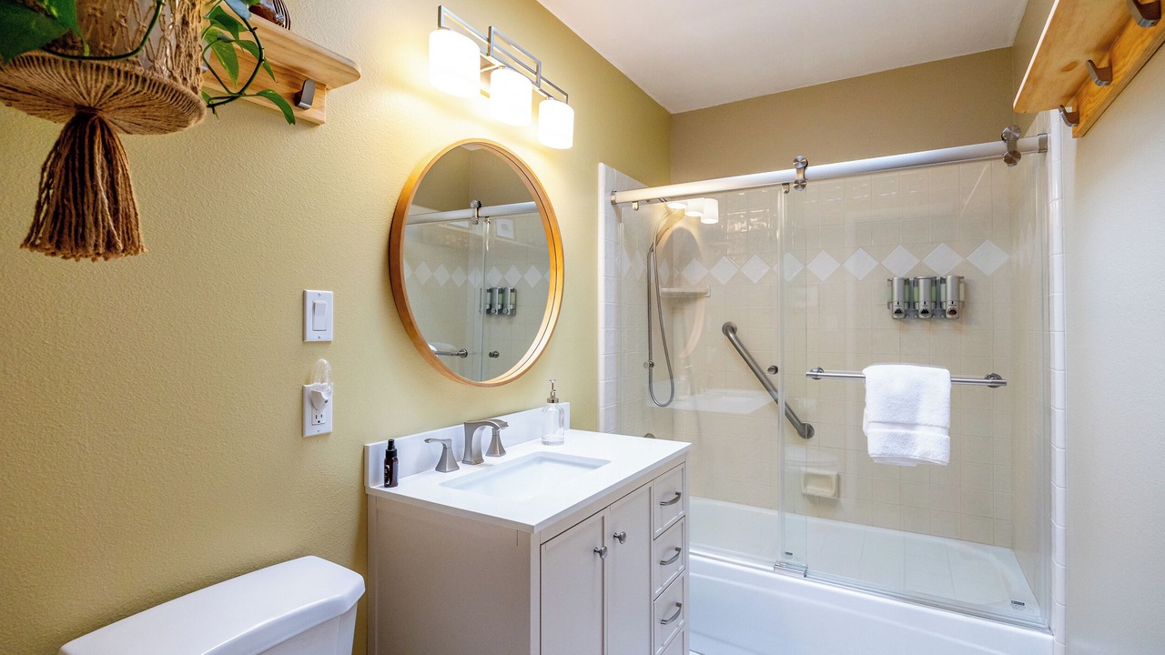 Photo of Bathroom in Grover Beach