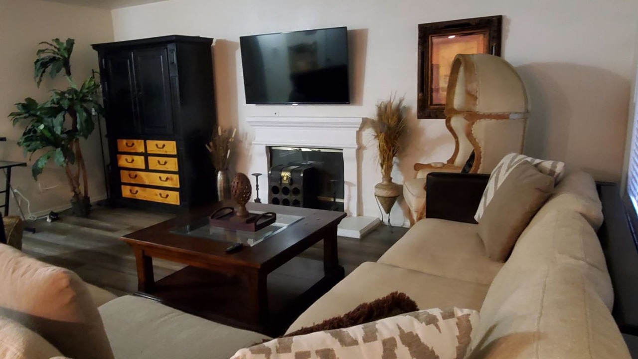Photo of Livingroom in Rubidoux