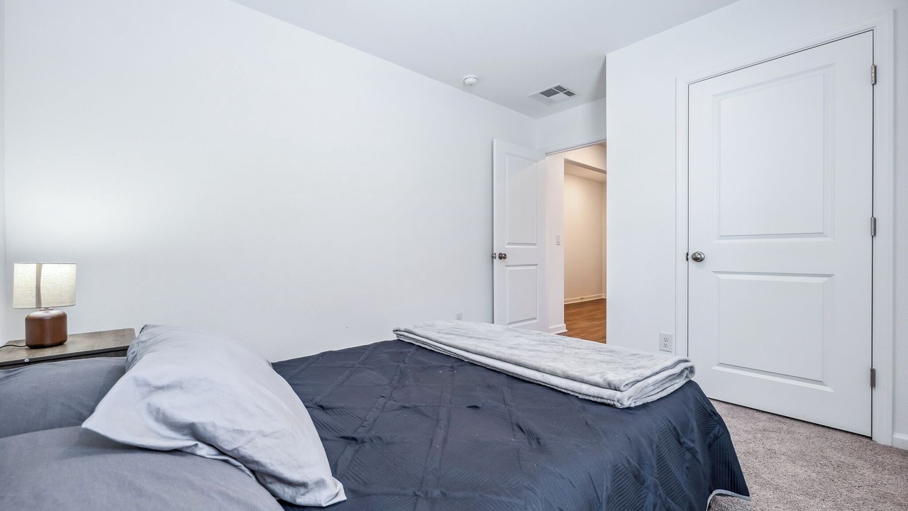 Photo of Bedroom in Fort Mohave