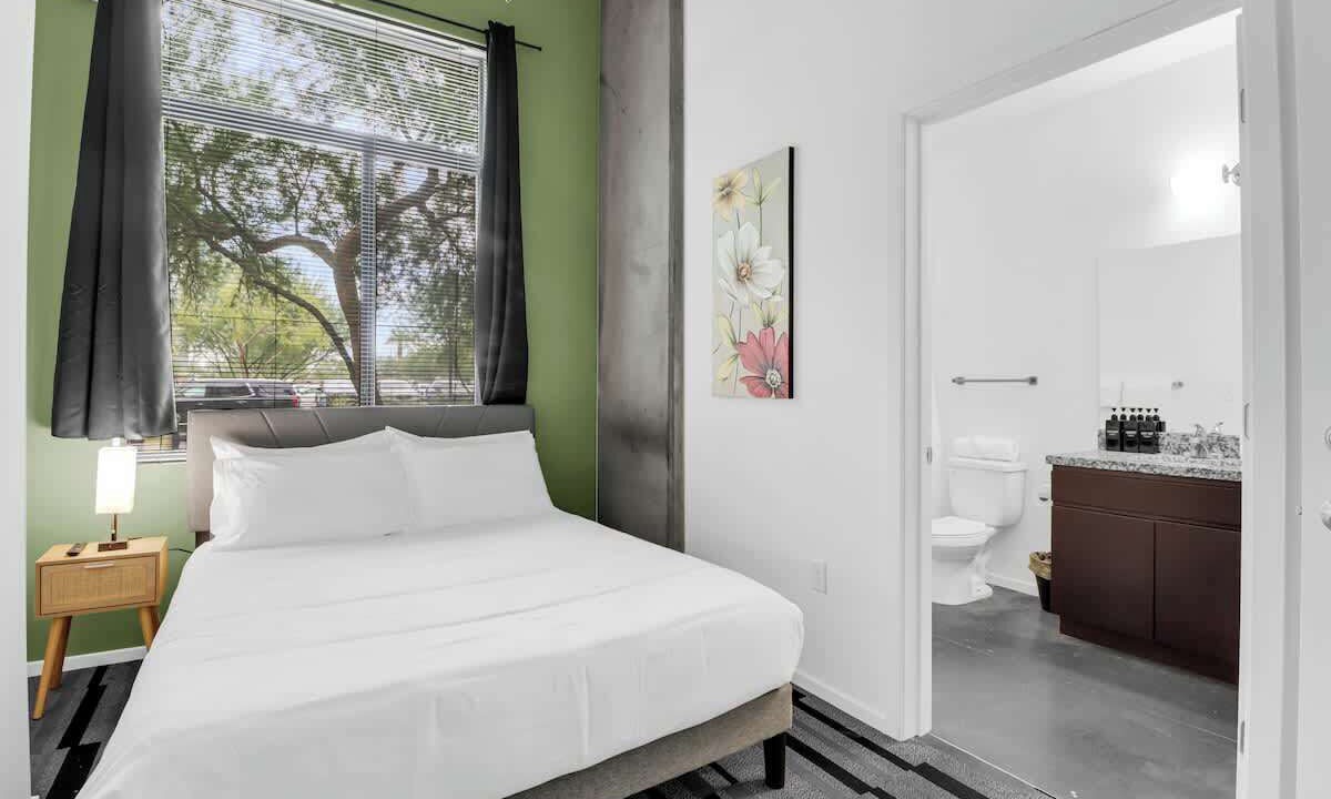 Photo of Bedroom in Evans Churchill