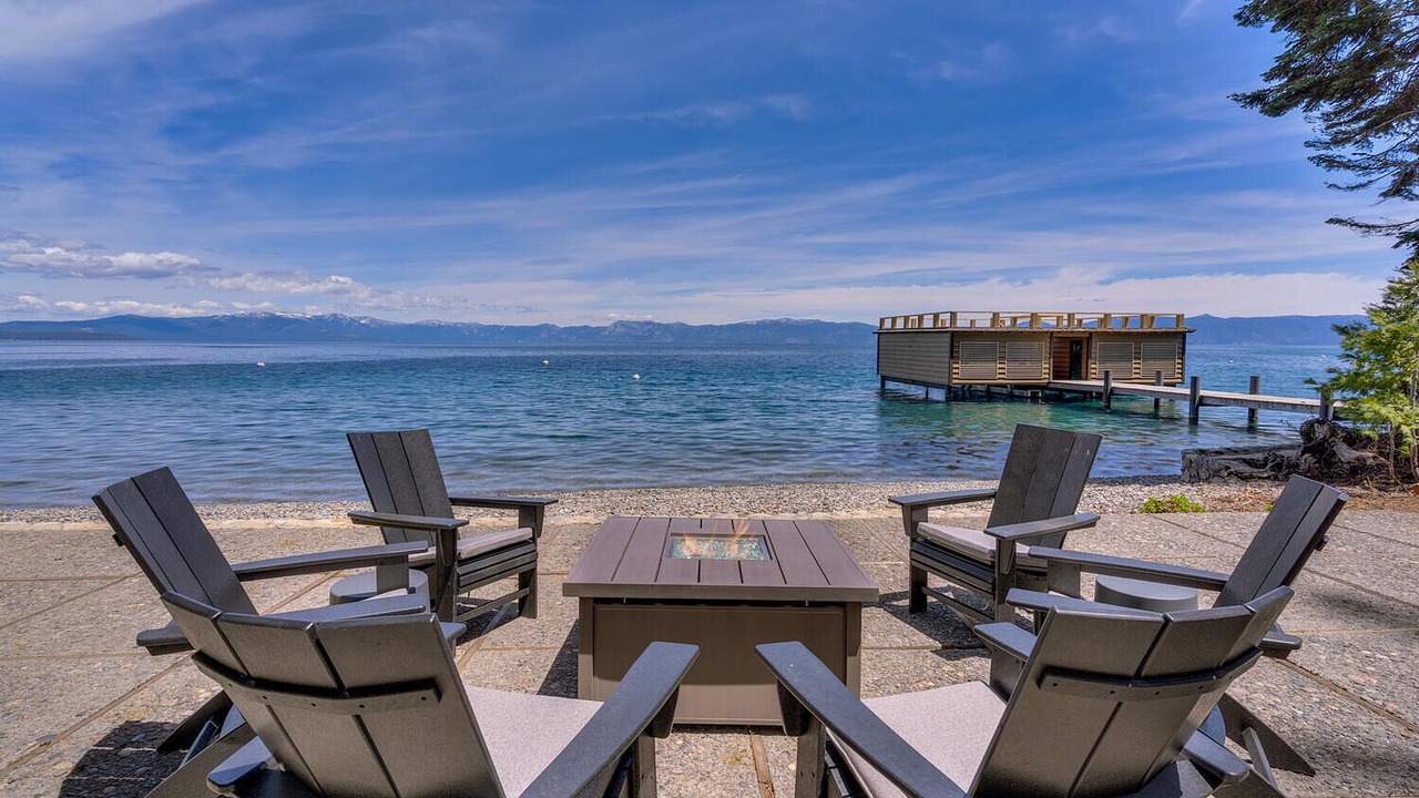 Photo of Patio Balcony in Tahoma