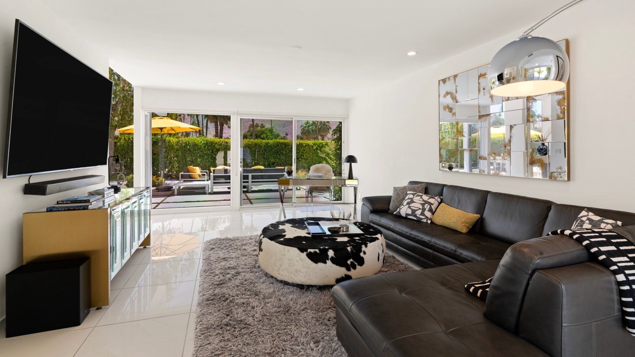 Photo of Livingroom in Indian Canyon