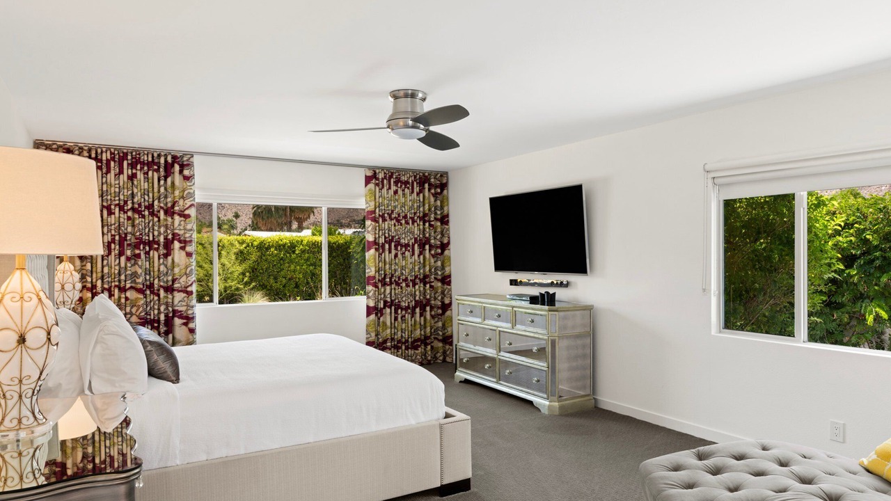 Photo of Bedroom in Indian Canyon
