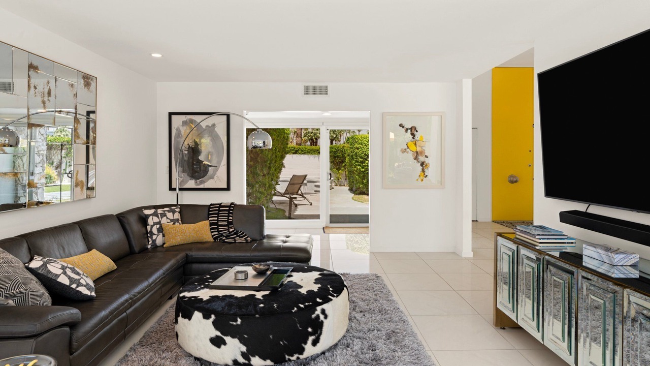 Photo of Livingroom in Indian Canyon
