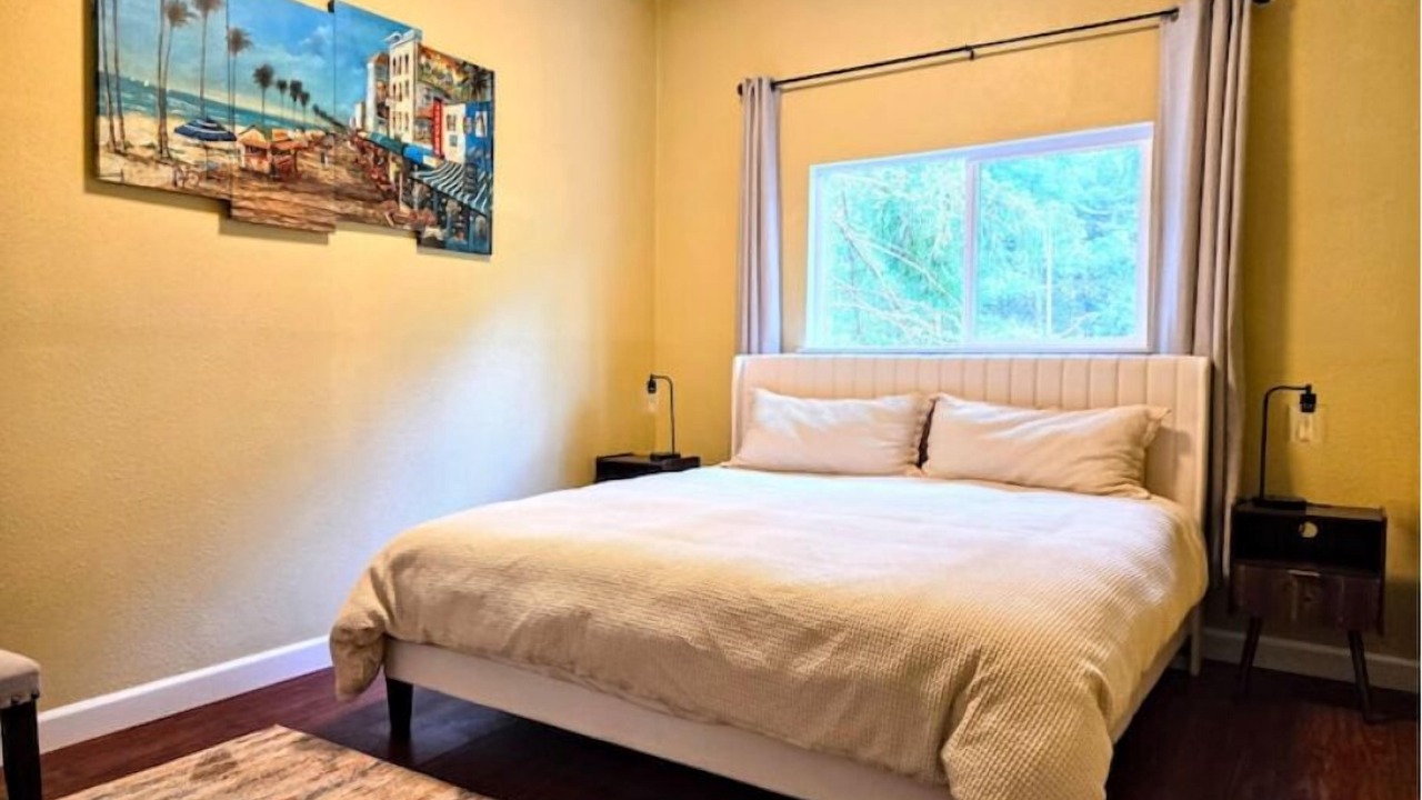 Photo of Bedroom in Redway