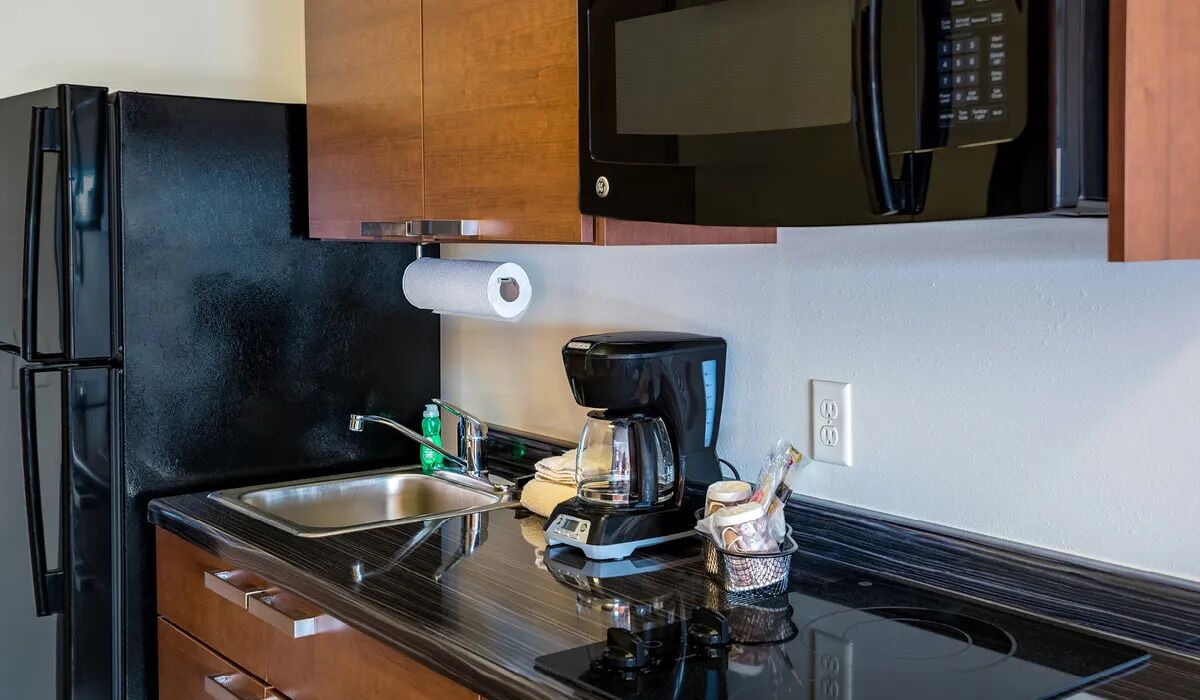 Photo of Kitchen in Hurricane