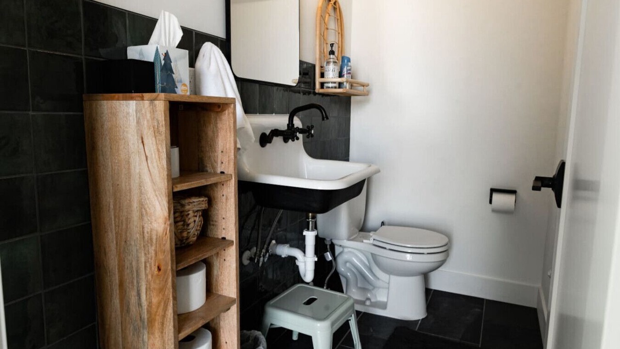 Photo of Bathroom in New Harmony
