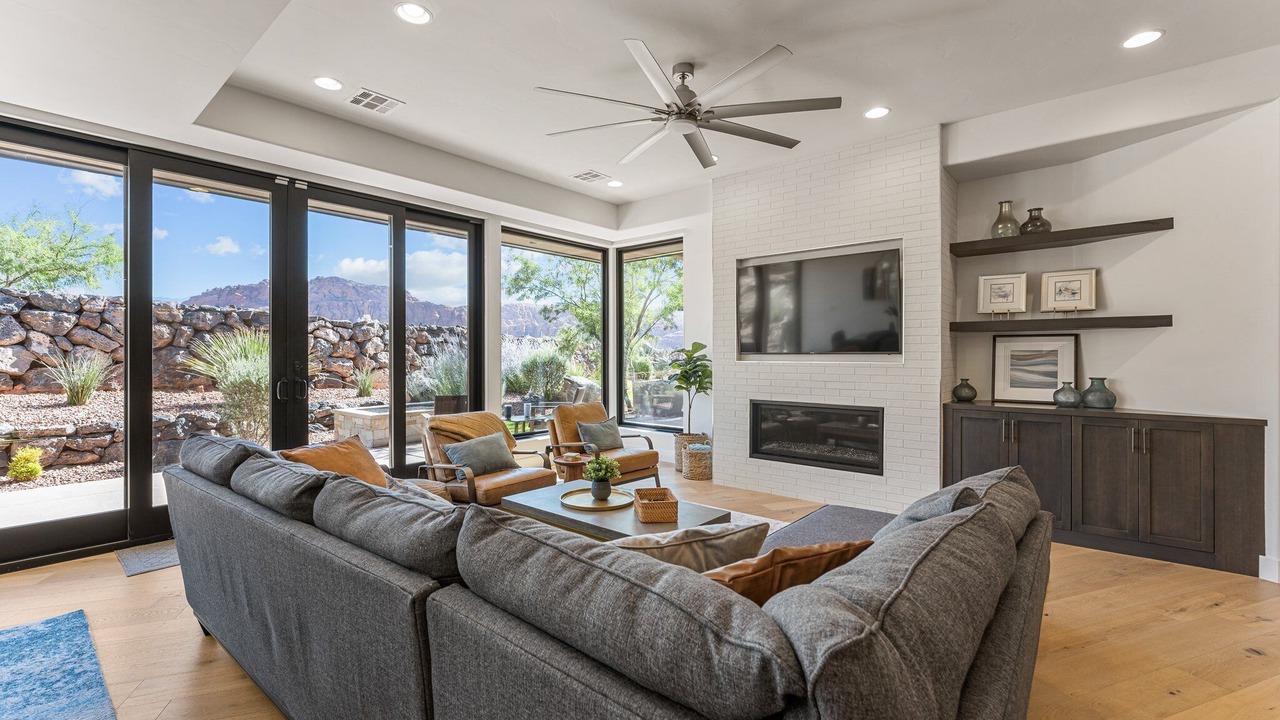 Photo of Livingroom in Ivins