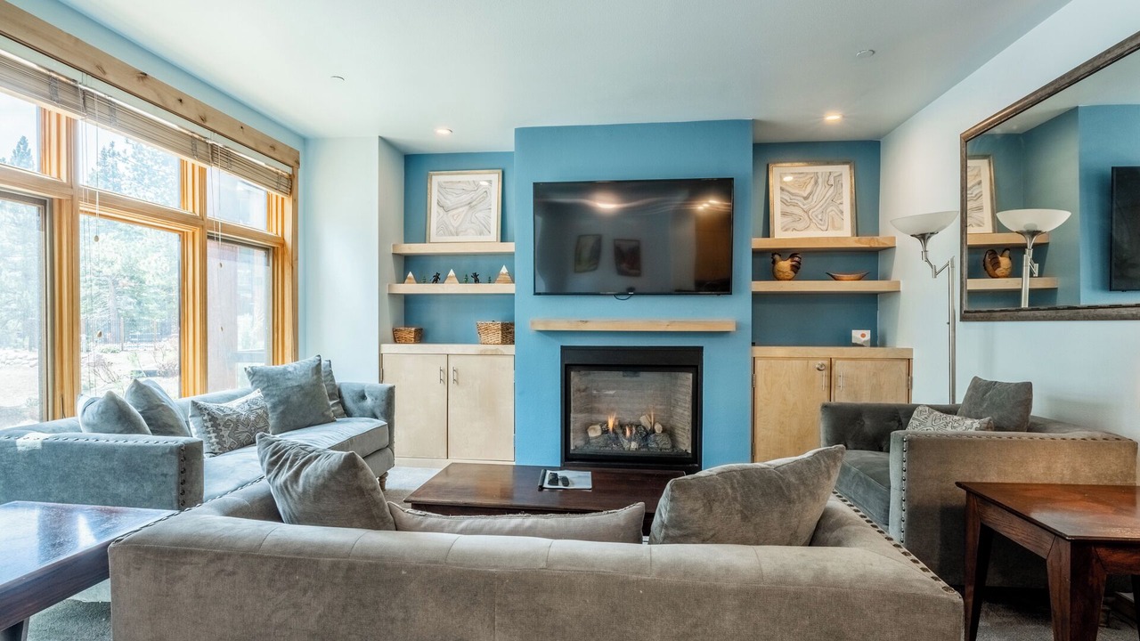 Photo of Livingroom in Mammoth Lakes