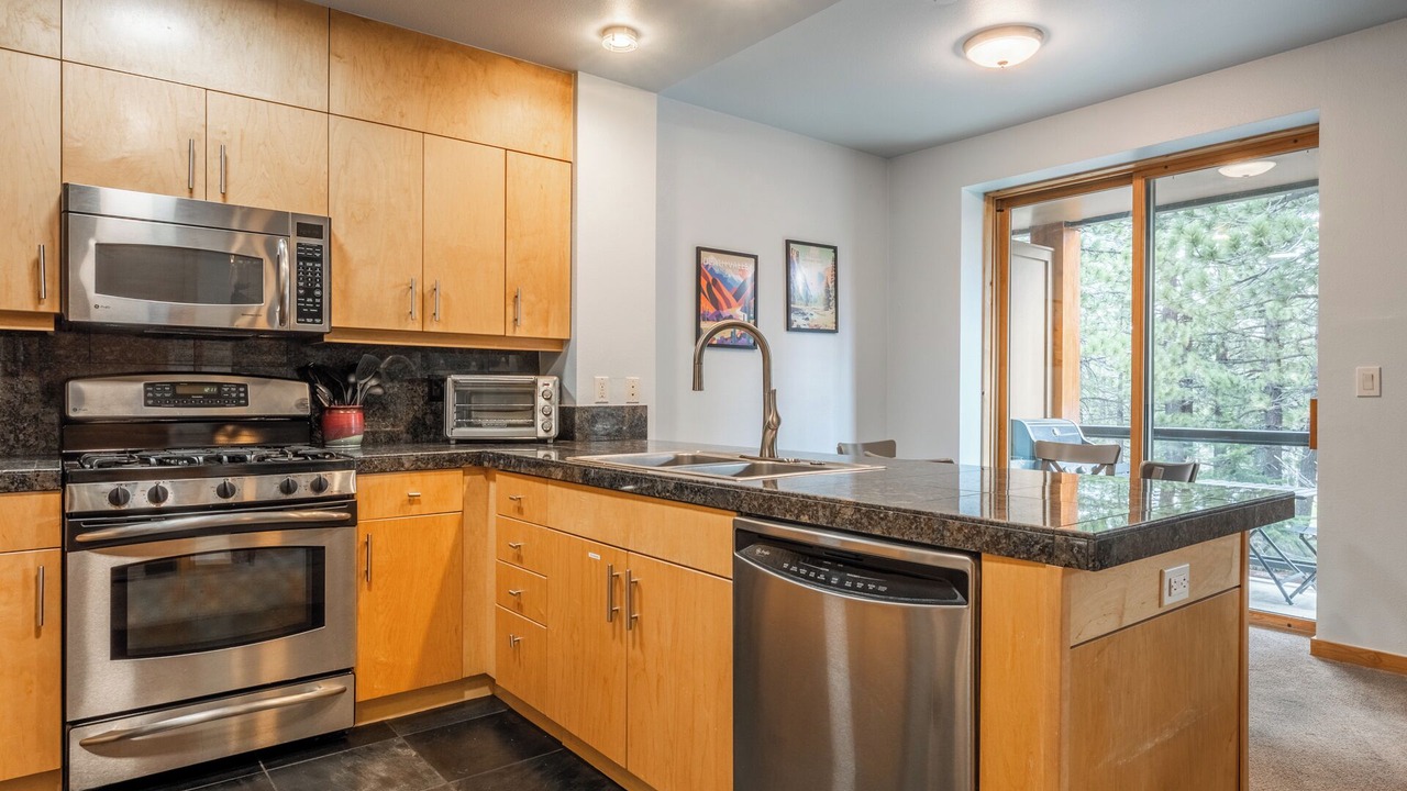 Photo of Kitchen in Mammoth Lakes