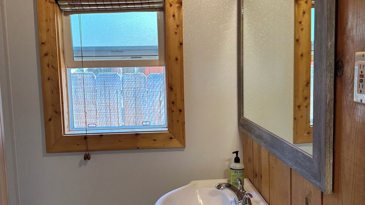 Photo of Bathroom in Al Tahoe