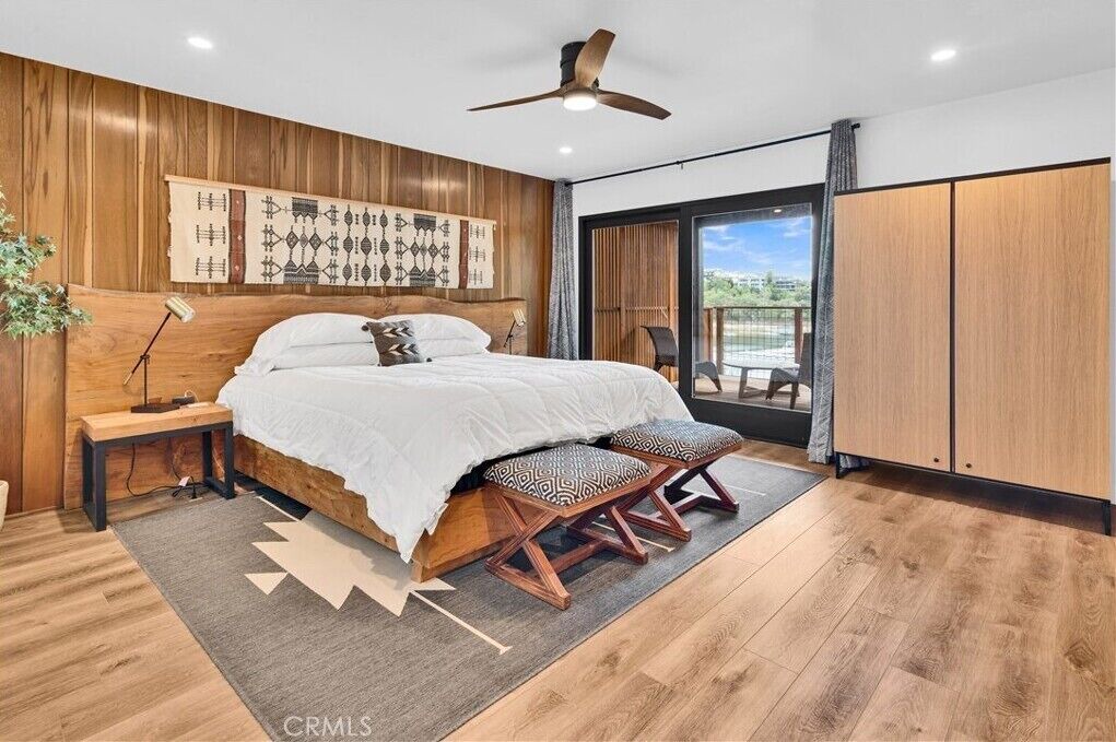 Photo of Bedroom in Oak Shores