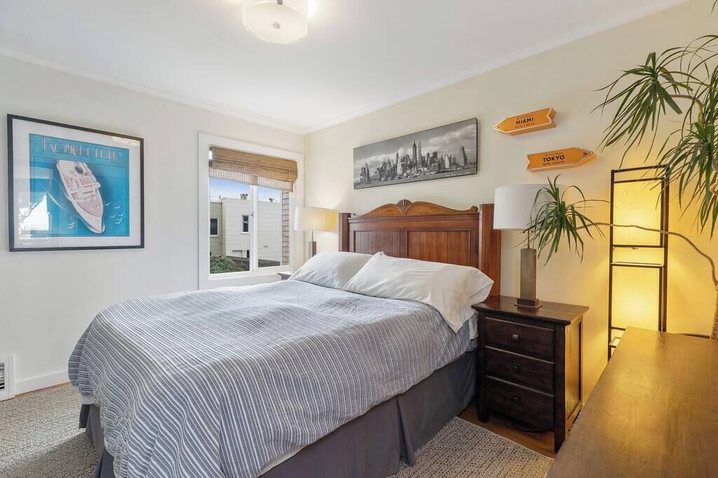 Photo of Bedroom in Outer Sunset