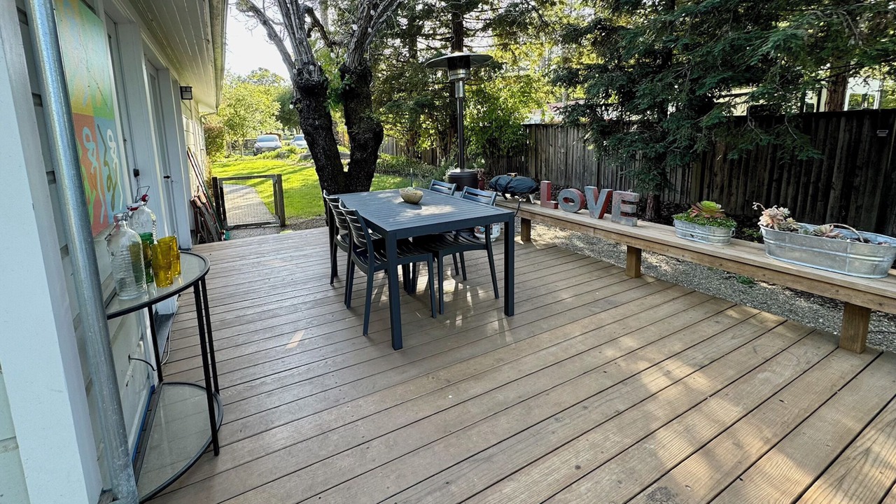 Photo of Outdoor in Oakville