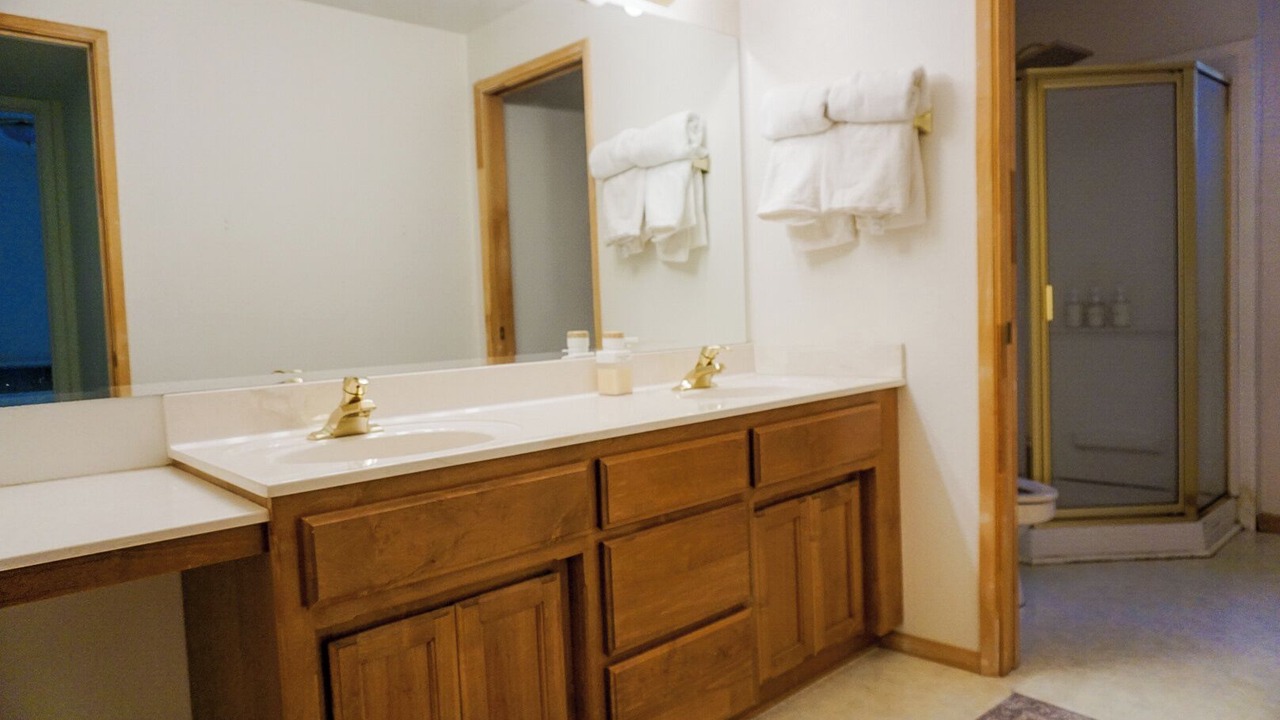Photo of Bathroom in East Quincy