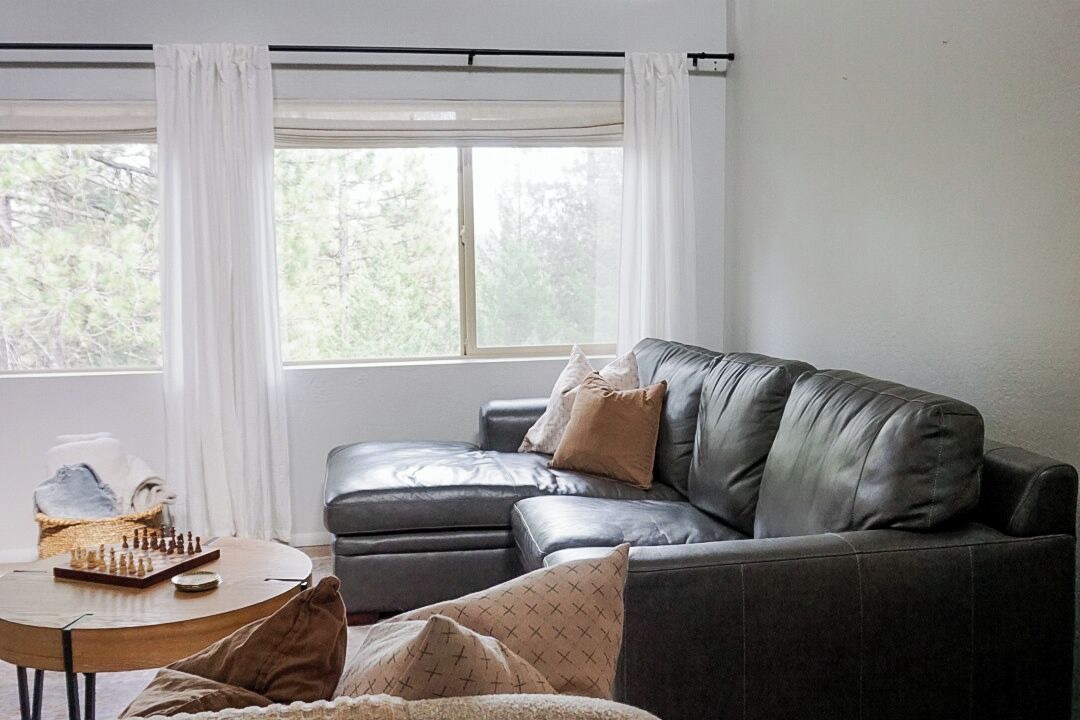 Photo of Livingroom in East Quincy