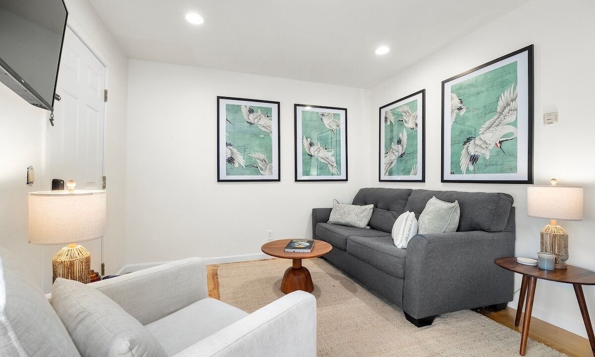 Photo of Livingroom in Eastside Santa Cruz