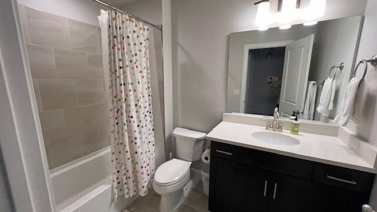 Photo of Bathroom in Washington