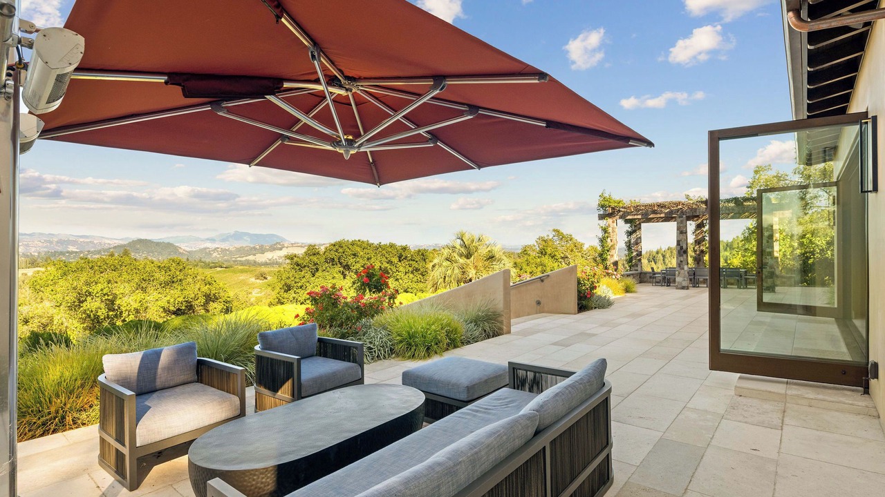 Photo of Patio Balcony in Healdsburg