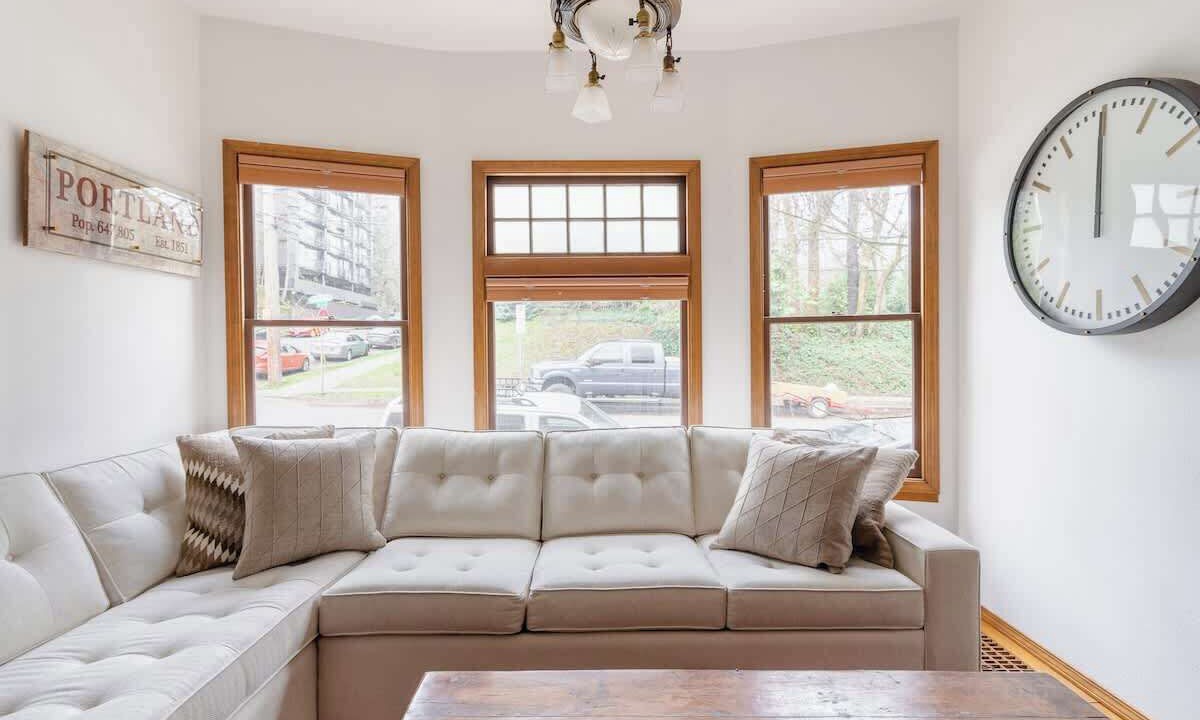 Photo of Livingroom in Goose Hollow