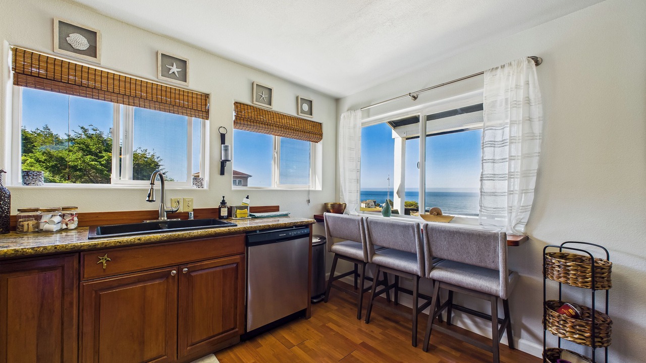 Photo of Kitchen in Shelter Cove