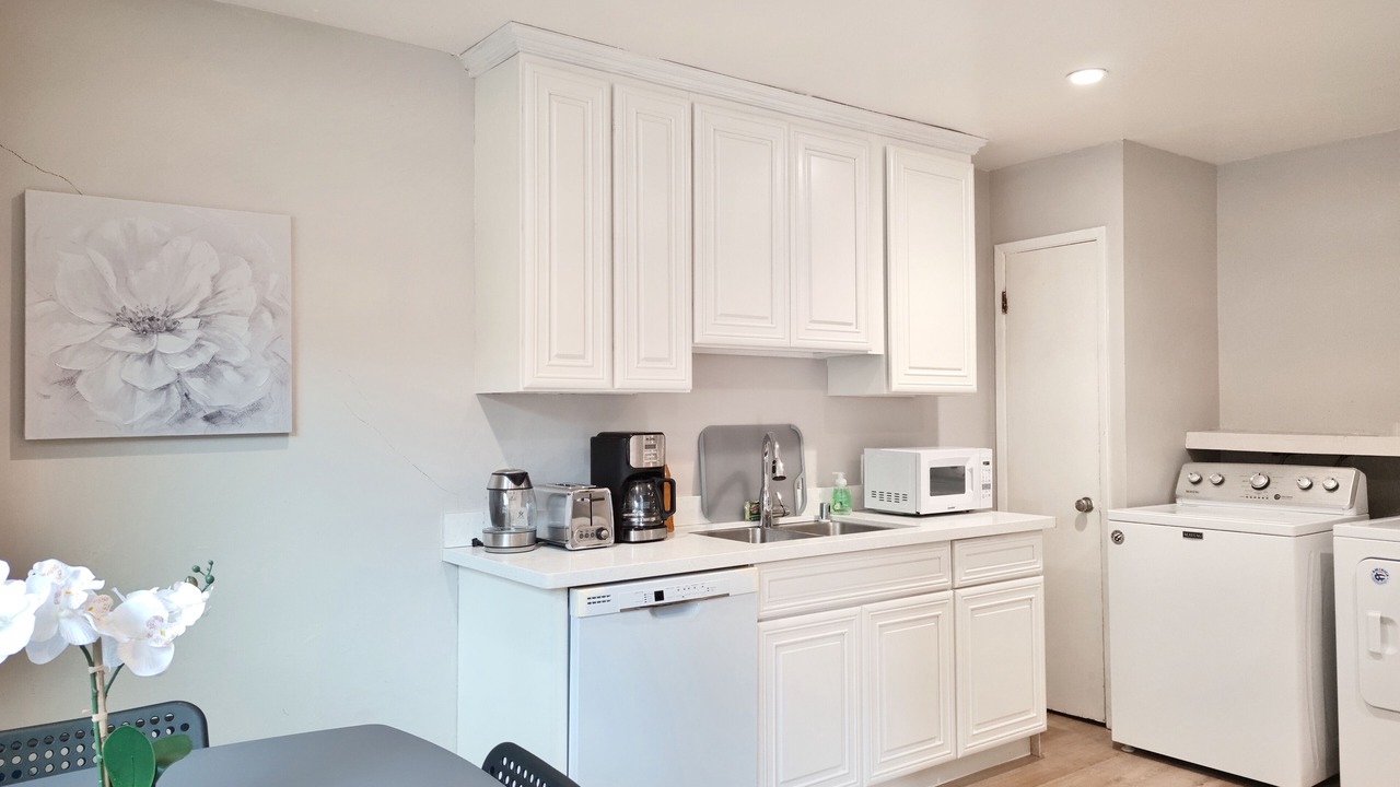Photo of Kitchen in Old Mountain View