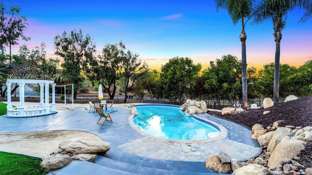 Photo of Outdoor in Vista