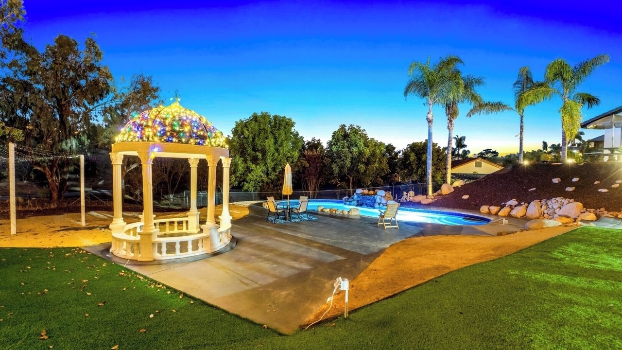 Photo of Outdoor in Vista