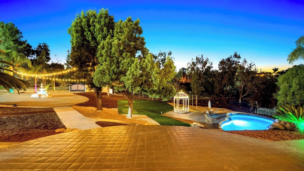 Photo of Outdoor in Vista