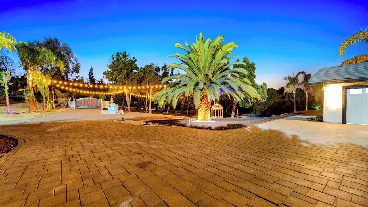 Photo of Outdoor in Vista