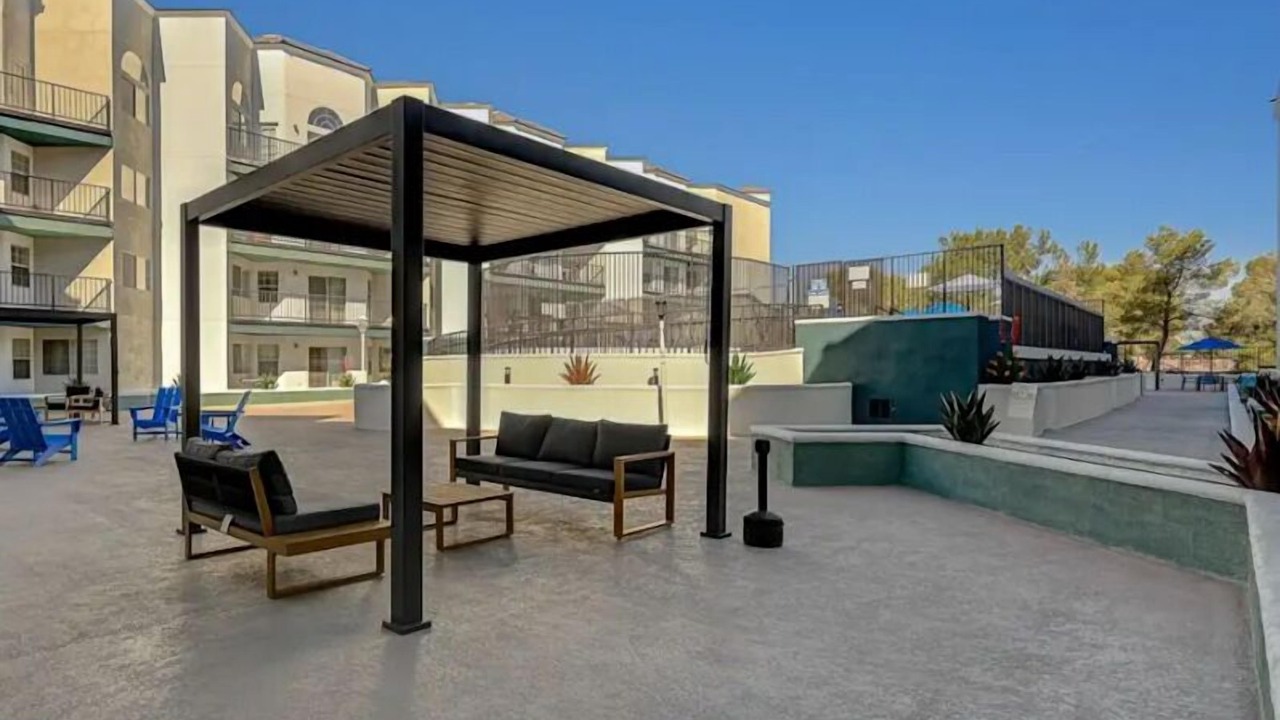 Photo of Patio Balcony in Winchester