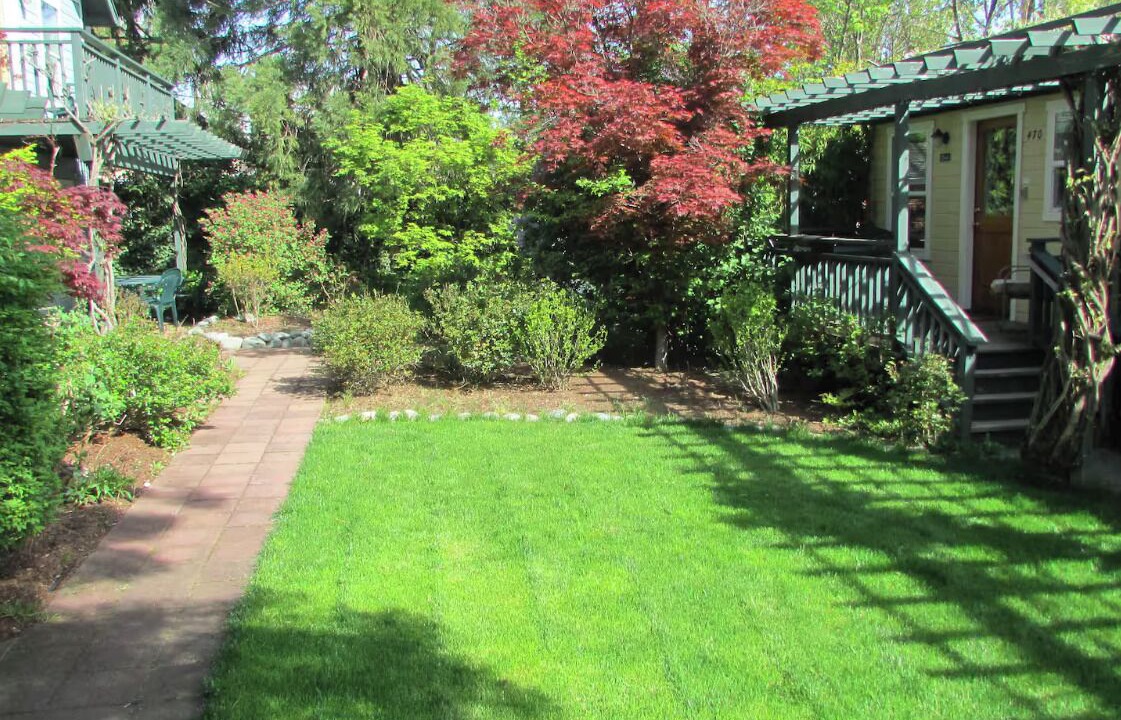 Photo of Outdoor in Ashland