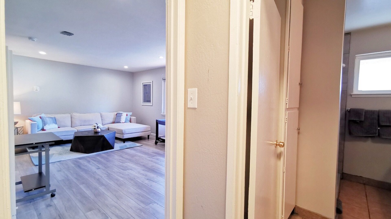 Photo of Livingroom in Jackson Park
