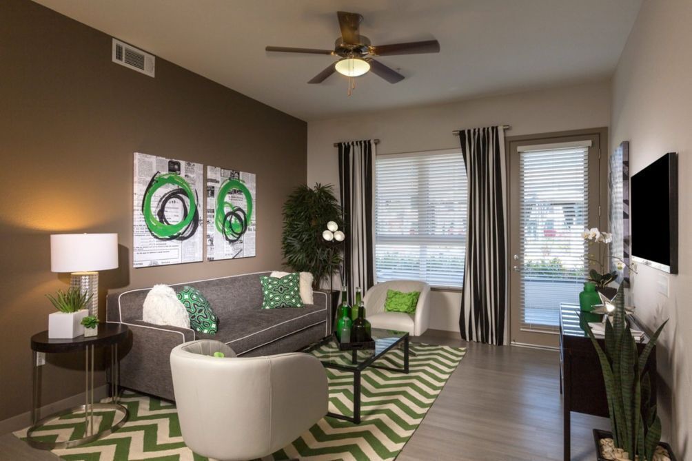 Photo of Livingroom in Morse Park