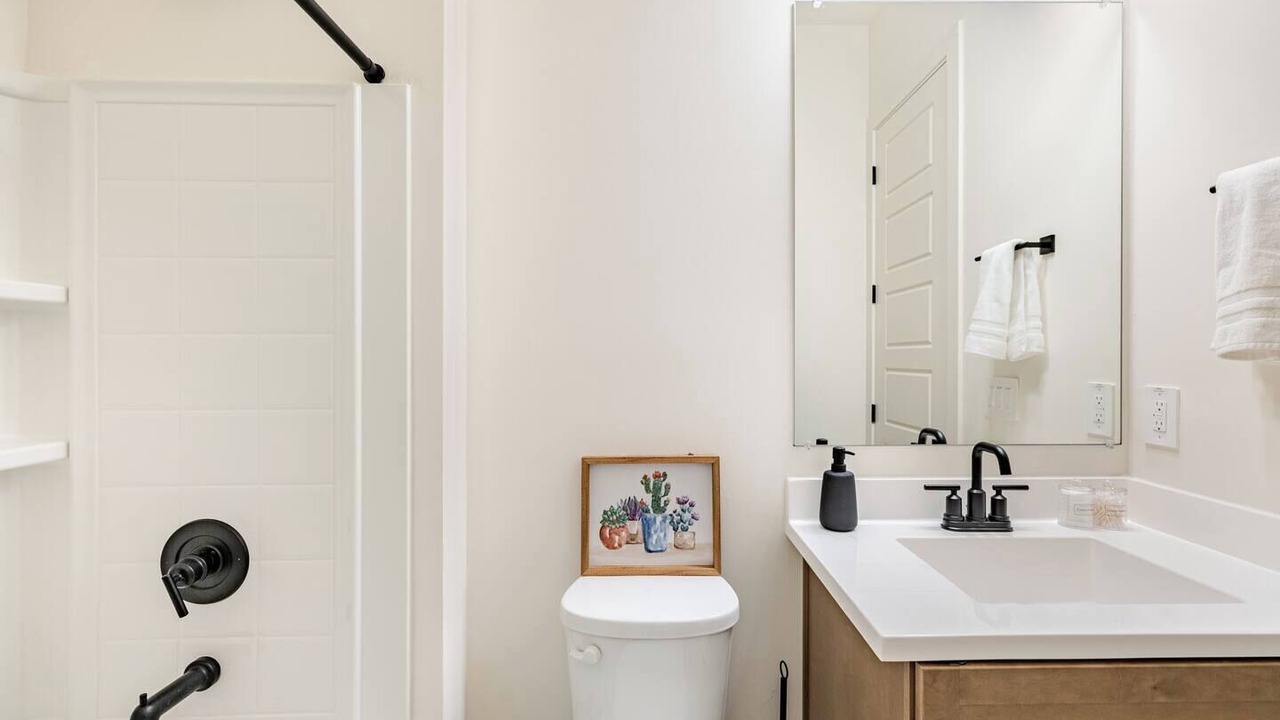 Photo of Bathroom in Glendale