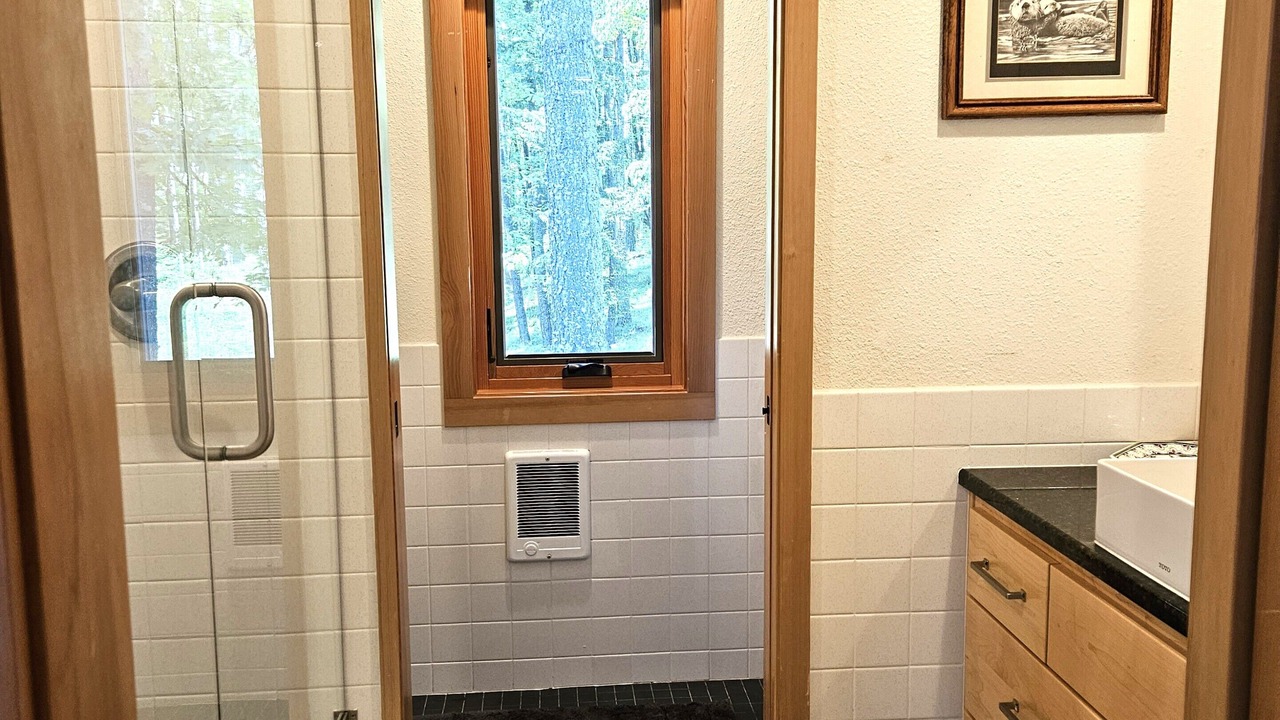 Photo of Bathroom in Molalla