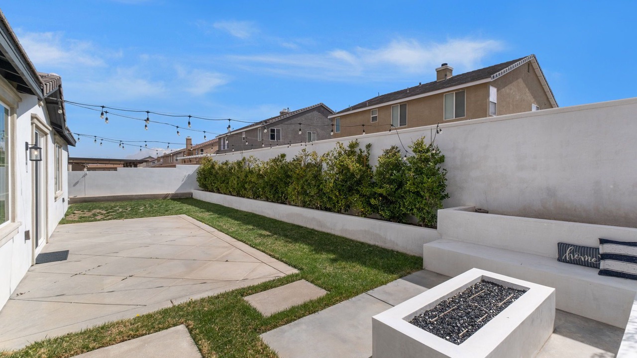 Photo of Patio Balcony in Victorville