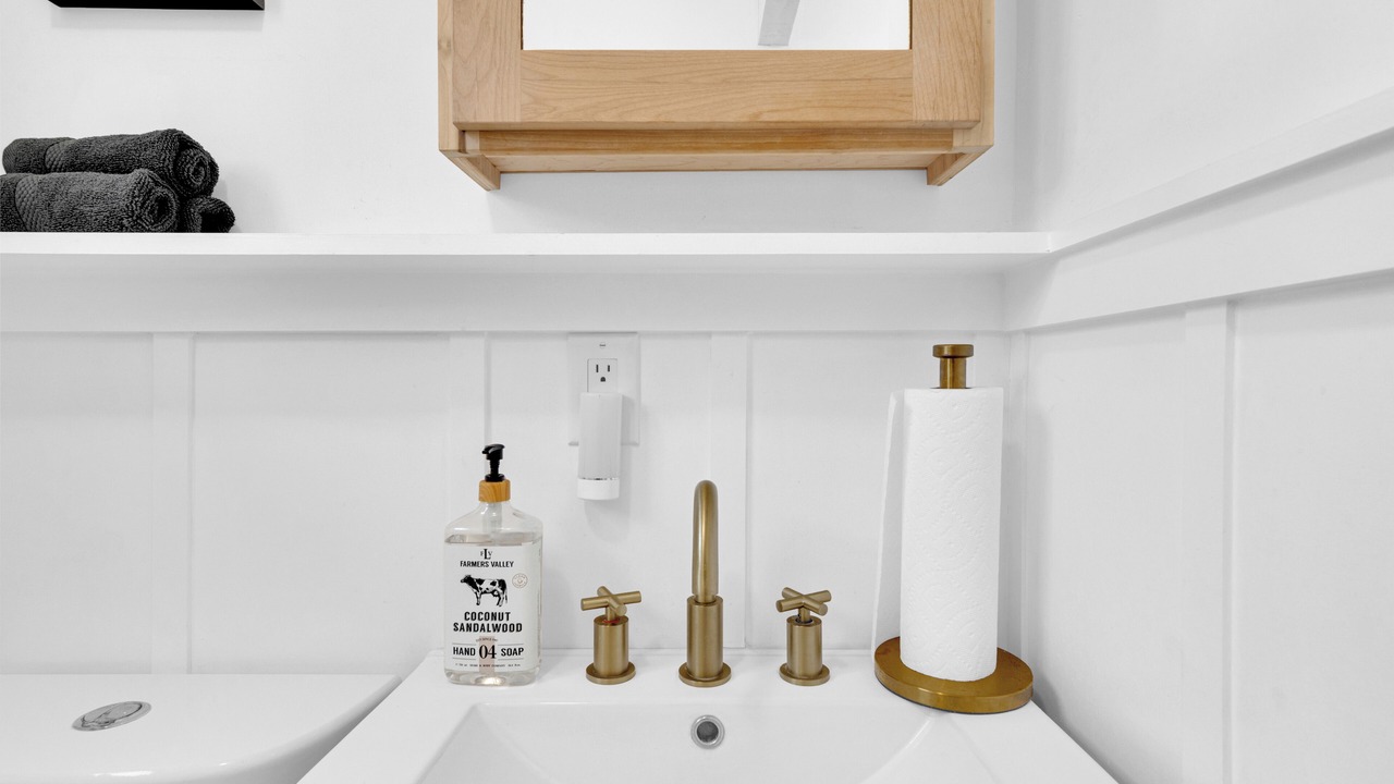 Photo of Bathroom in Oak Shores