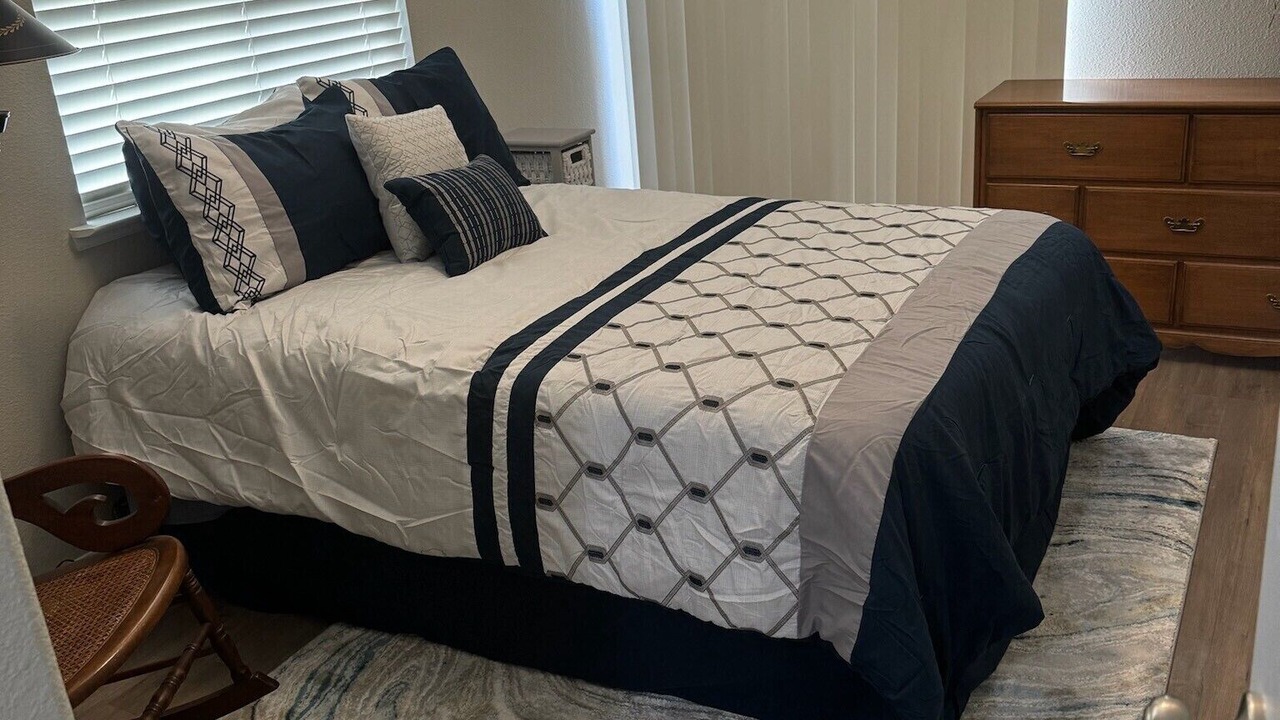 Photo of Bedroom in Merced