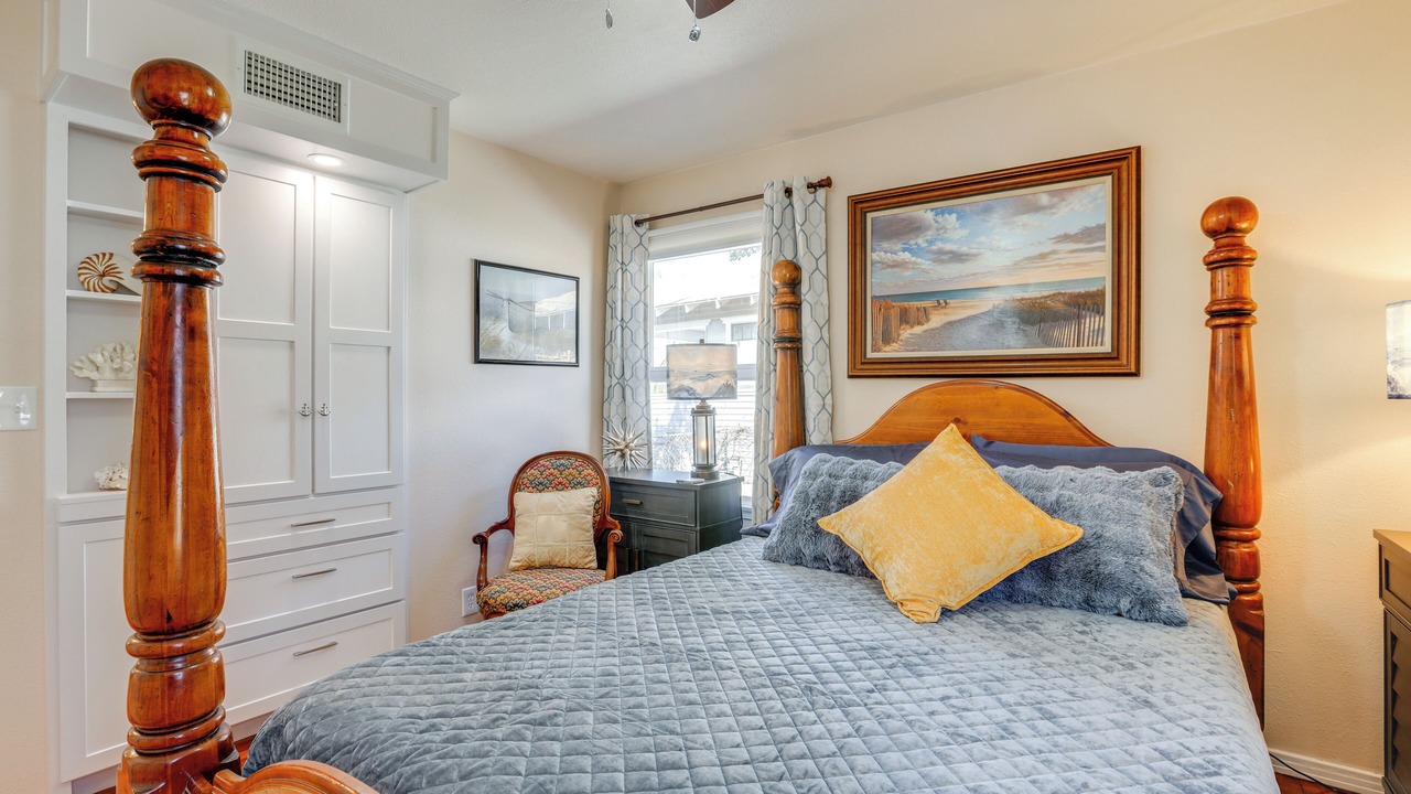Photo of Bedroom in Atascadero