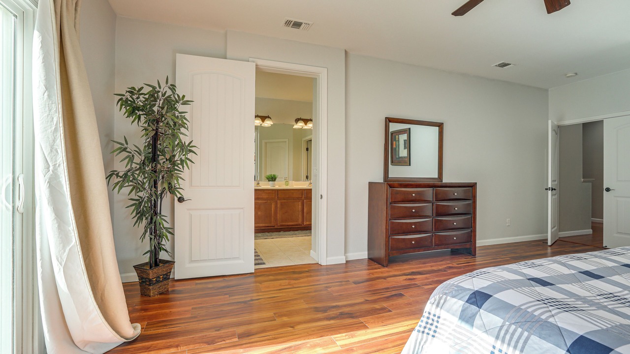 Photo of Bedroom in Roseville